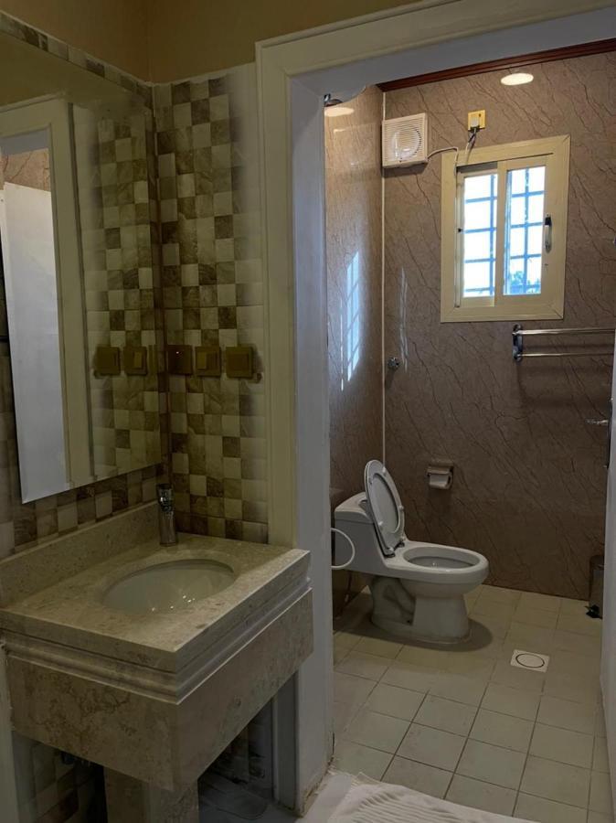 براون هاوس للاجنحة الفندقية Khamis Mushait Exterior photo
